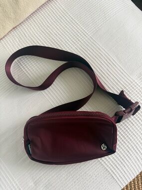 Lululemon Women’s Burgundy Crossbody Waist Bag